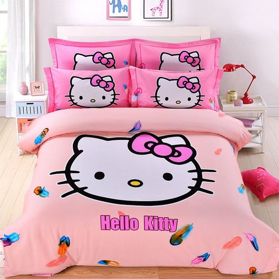 giường ngủ hello kitty màu hồng