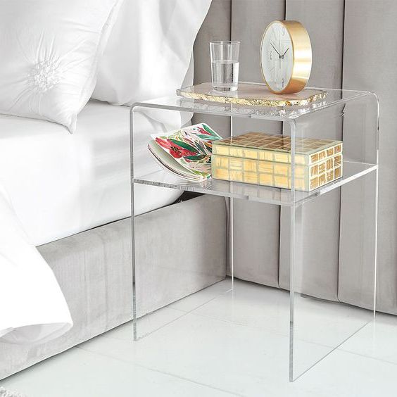 bàn trà phòng ngủ bằng kính trong suốt