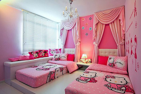 giường ngủ màu hồng hello kitty