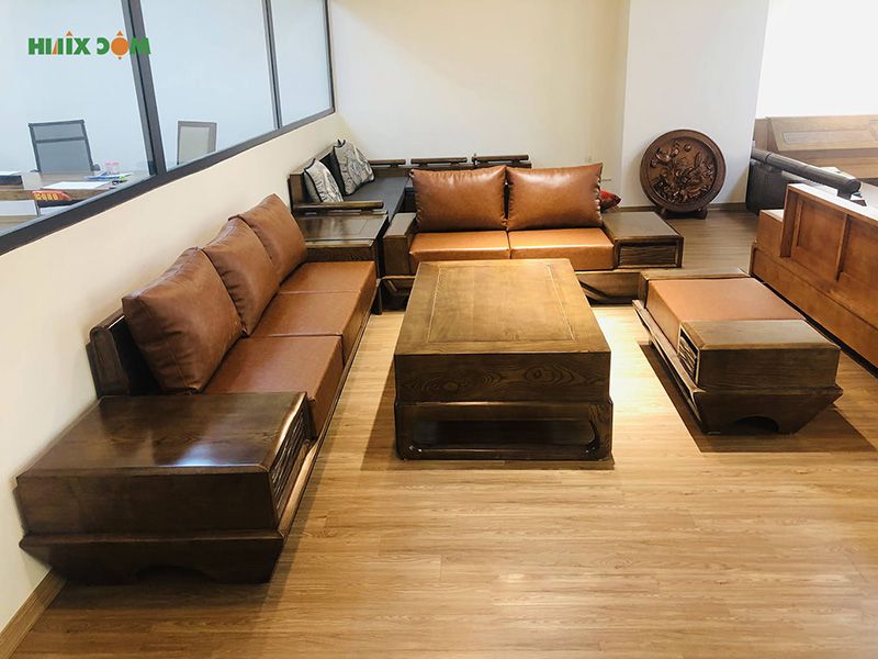Kê bàn ghế gỗ phòng khách nhà ống cần đảm bảo vẻ đẹp tính thẩm mỹ cũng như quá trình sinh hoạt di chuyển.